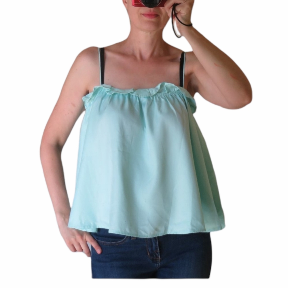 Line and Dot babydoll blue top sleeveless spaghetti straps size Small
